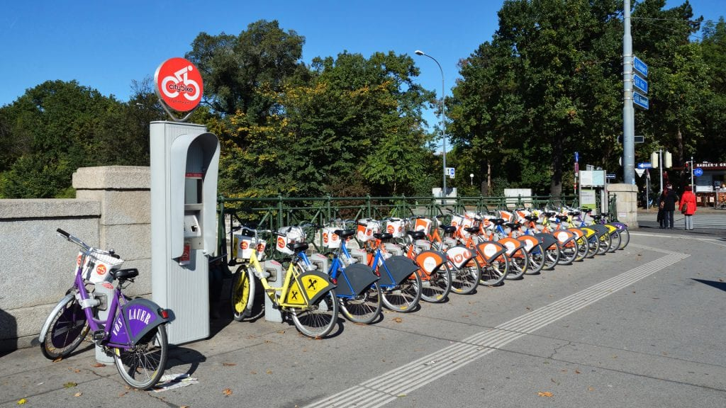 Die Citybike-Stationen sind quer über die gesamte Stadt verteilt. / Wikipedia, CC BY-SA
