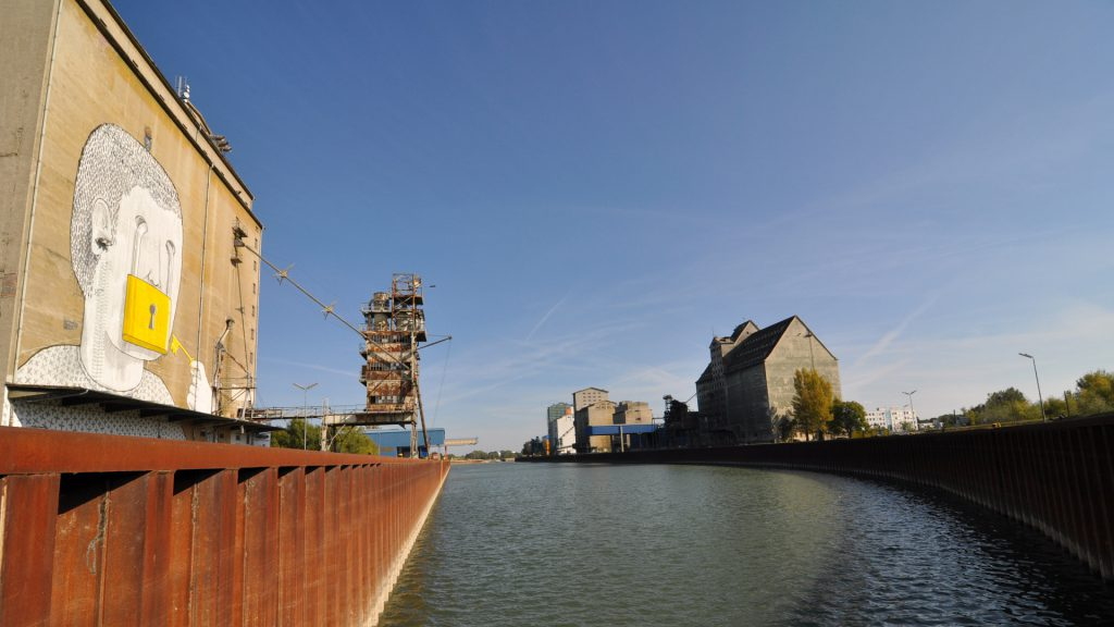 Der Alberne Hafen vereint Wasser mit Stadtflucht. Foto: Ungry Young Man