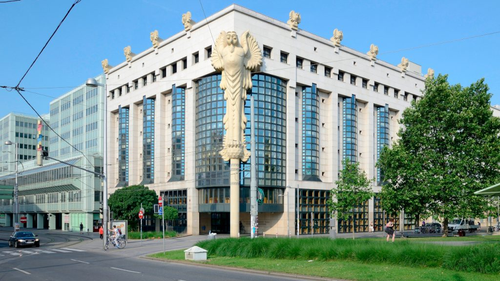 Solltest du einmal passende Fachliteratur in Mathematik brauchen: In der Bibliothek der TU Wien gibt es reichlich davon. Foto: Peter Haas / CC BY-SA 3.0